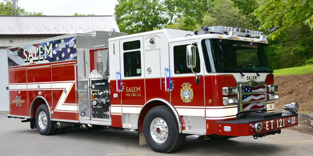 Engine Truck 121 passenger's side view