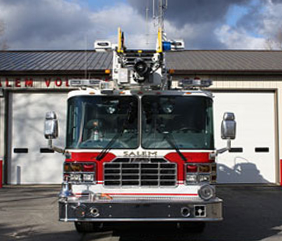 Ladder Truck 121 front view