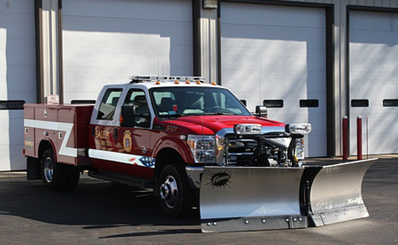 Service Truck 121 passenger's side view