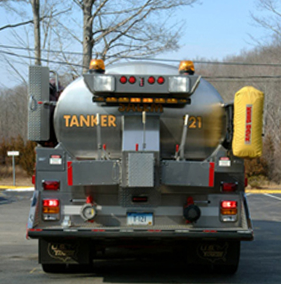 Tanker Truck 121 rear view